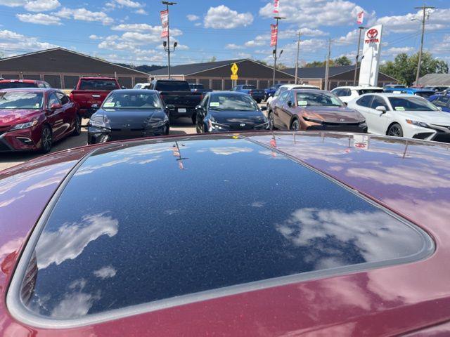 used 2013 Toyota Avalon Hybrid car, priced at $12,399