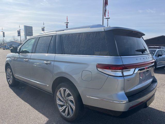 used 2022 Lincoln Navigator car, priced at $55,479