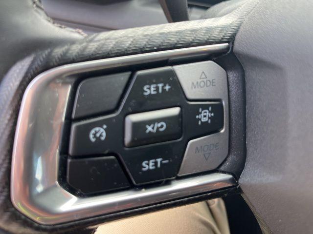 used 2025 Ford Mustang car, priced at $31,882
