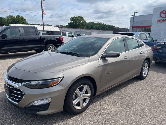 used 2023 Chevrolet Malibu car, priced at $20,999