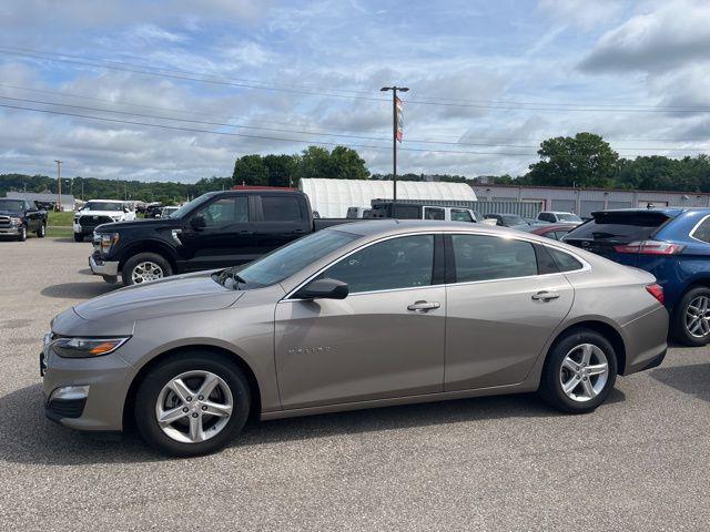used 2023 Chevrolet Malibu car, priced at $20,999