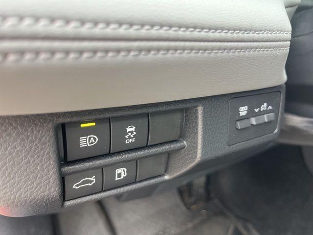 used 2021 Toyota Avalon car, priced at $29,999