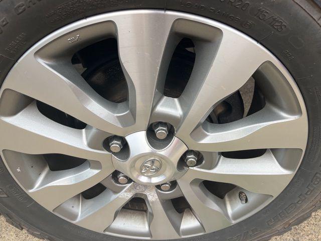 used 2015 Toyota Tundra car, priced at $23,449