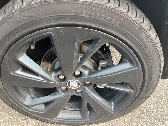 used 2023 Buick Envision car, priced at $22,998