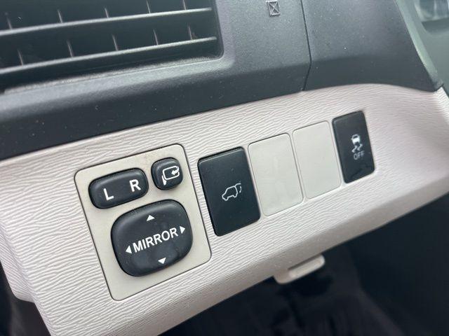 used 2015 Toyota Venza car, priced at $16,117