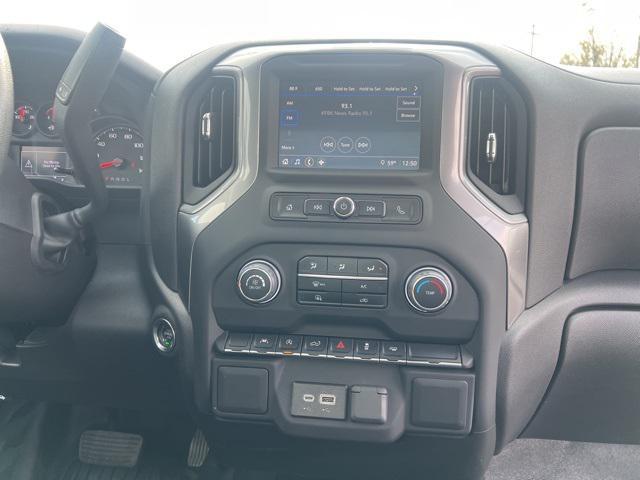 used 2024 Chevrolet Silverado 1500 car, priced at $27,707