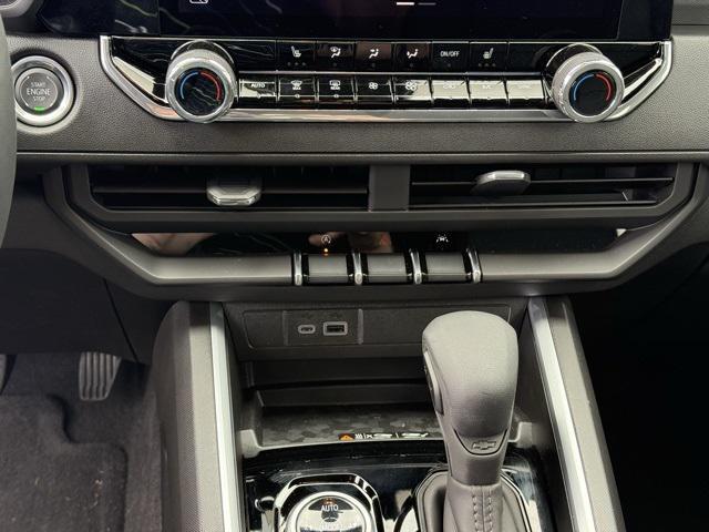 new 2026 Chevrolet Colorado car, priced at $45,136