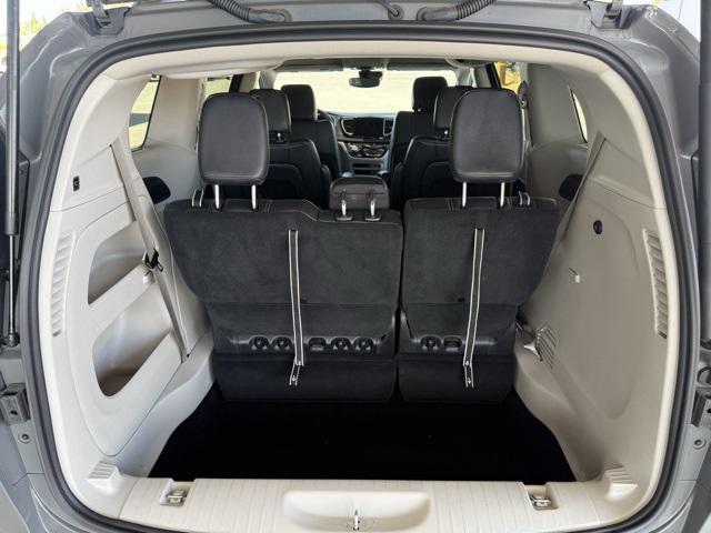used 2022 Chrysler Pacifica car, priced at $21,985