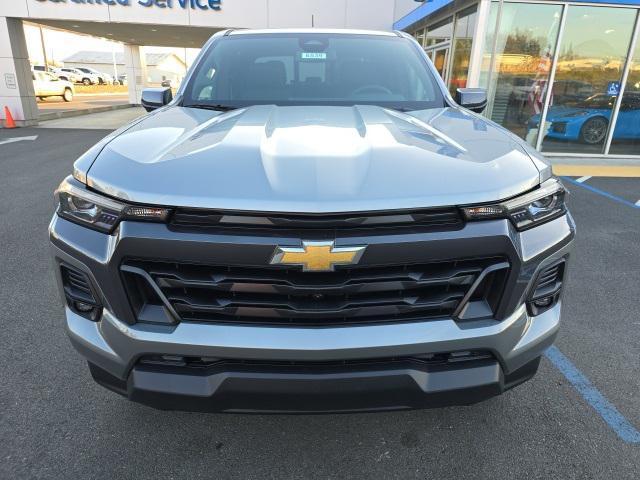 new 2025 Chevrolet Colorado car, priced at $39,999