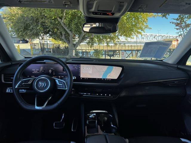 used 2025 Buick Envision car, priced at $31,448