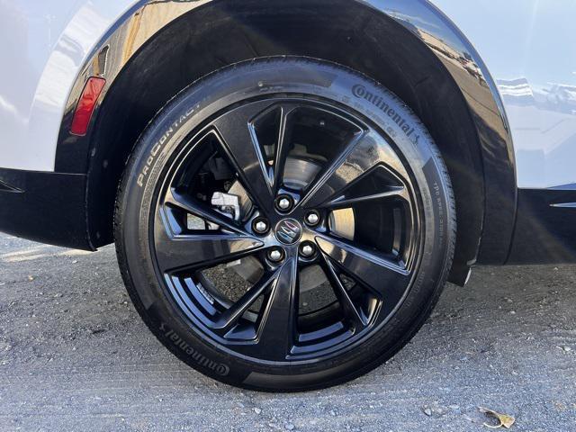 used 2025 Buick Envision car, priced at $31,448