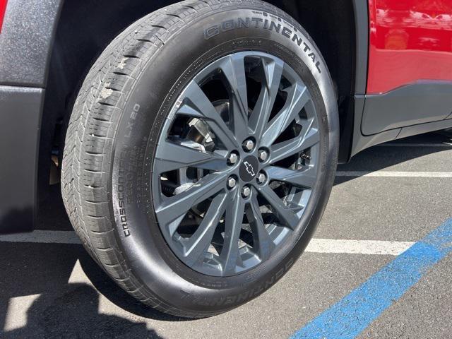 used 2023 Chevrolet Traverse car, priced at $36,998