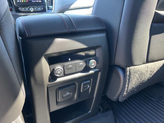 used 2023 Chevrolet Traverse car, priced at $36,998