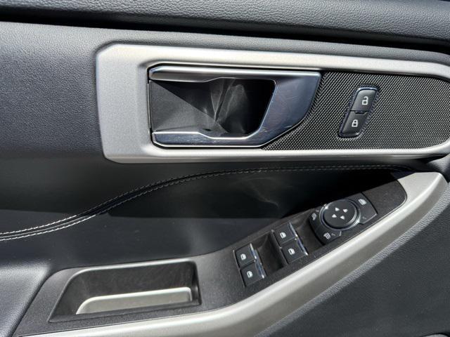 used 2022 Ford Explorer car, priced at $28,372