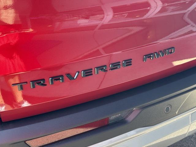 new 2025 Chevrolet Traverse car, priced at $50,160