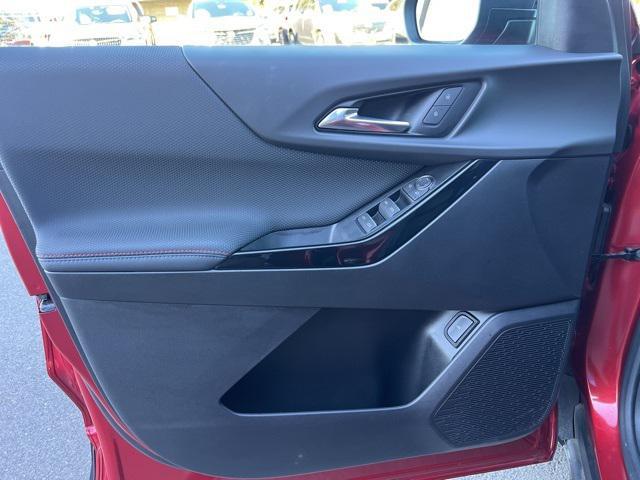 used 2025 Chevrolet Equinox car, priced at $33,194