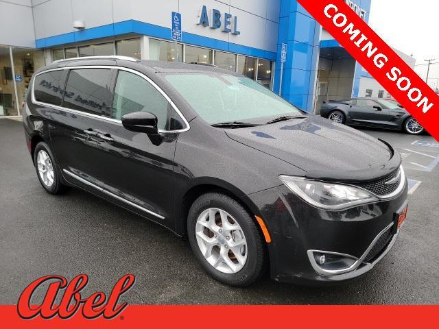 used 2017 Chrysler Pacifica car, priced at $16,212