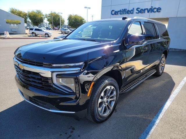 new 2025 Chevrolet Suburban car, priced at $68,070