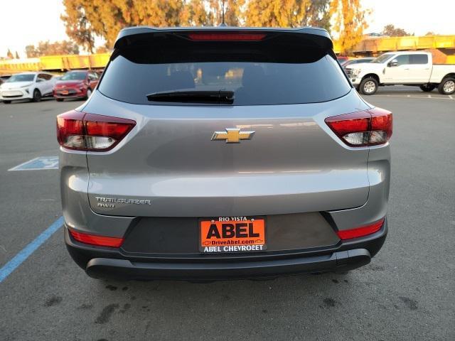 new 2025 Chevrolet TrailBlazer car, priced at $27,085