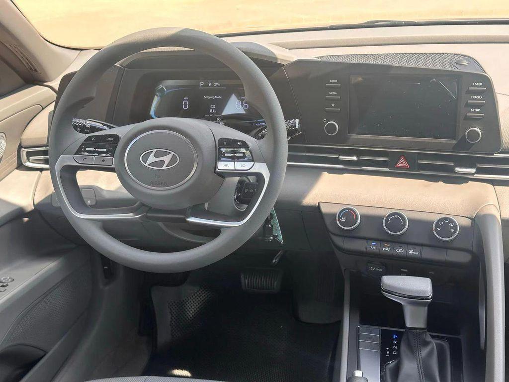 new 2025 Hyundai Elantra car, priced at $21,290