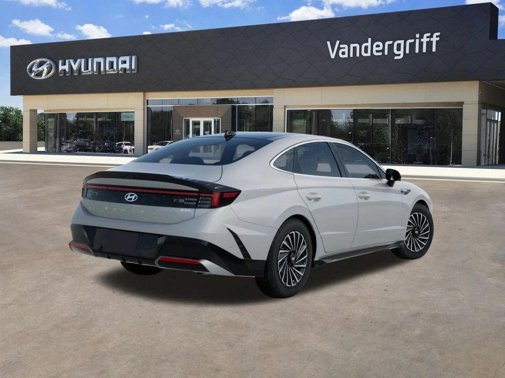 new 2026 Hyundai Sonata Hybrid car, priced at $39,425