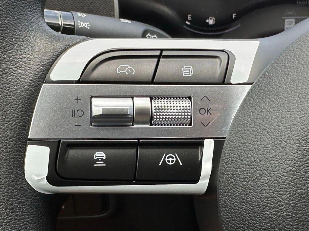 new 2025 Hyundai Tucson car, priced at $25,552