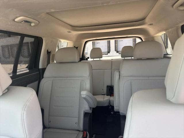 new 2025 Hyundai Santa Fe car, priced at $45,101