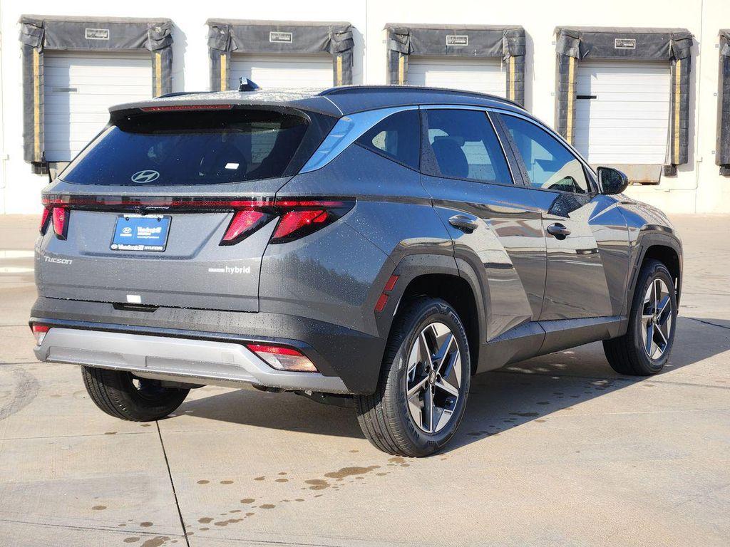 new 2026 Hyundai TUCSON Hybrid car, priced at $32,474