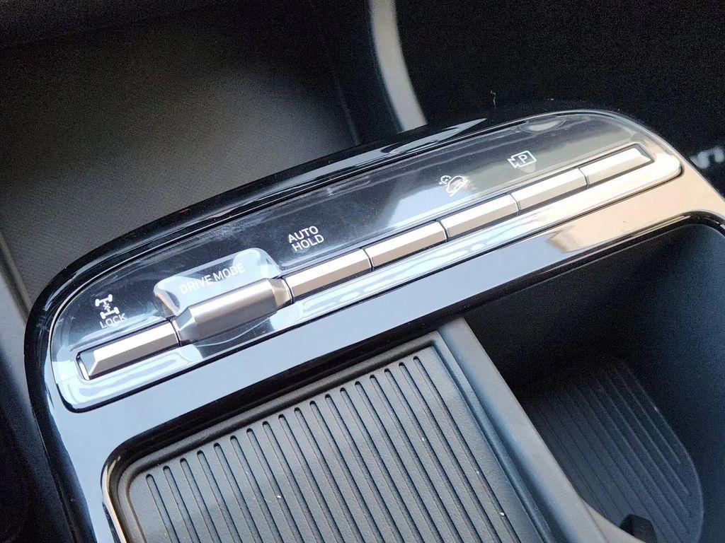 new 2026 Hyundai TUCSON Hybrid car, priced at $32,474