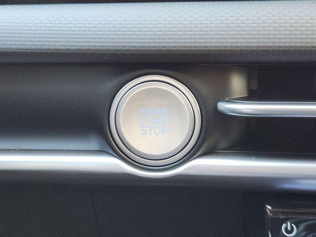 new 2026 Hyundai TUCSON Hybrid car, priced at $32,474