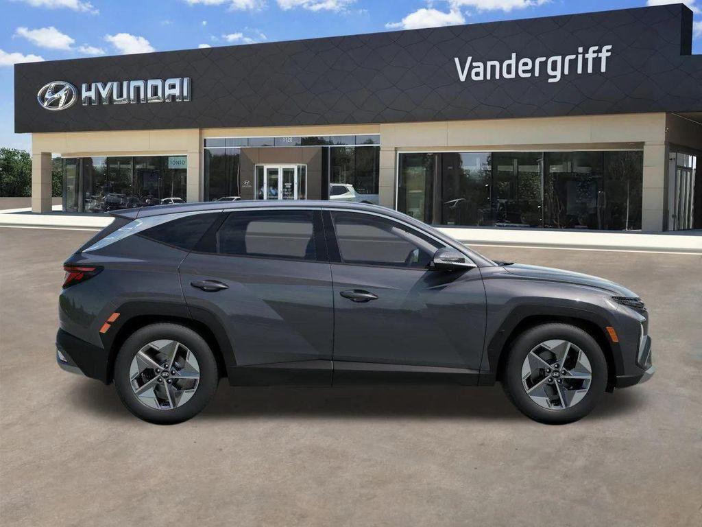 new 2026 Hyundai TUCSON Hybrid car, priced at $32,474