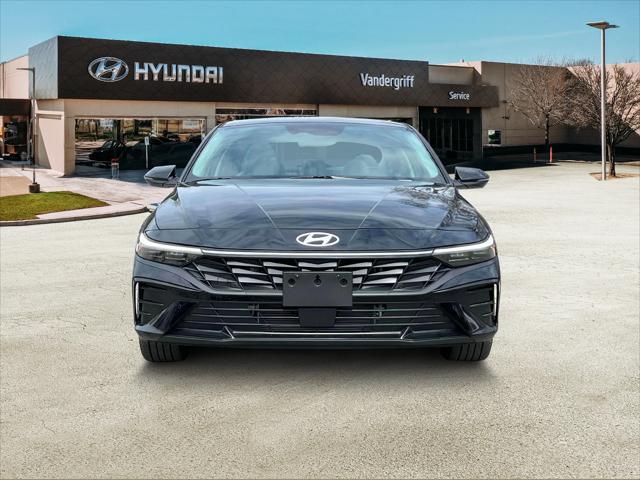 new 2025 Hyundai Elantra car, priced at $30,613