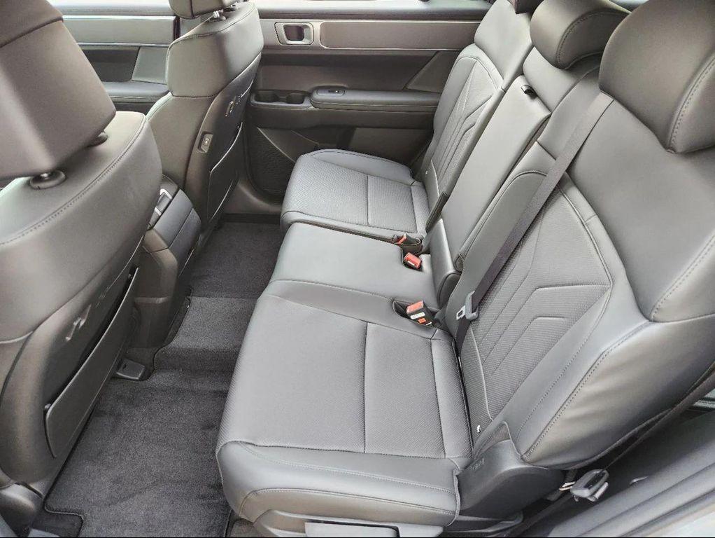 used 2025 Hyundai Santa Fe car, priced at $37,655