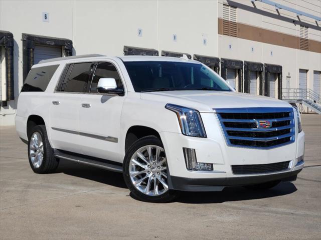 used 2020 Cadillac Escalade ESV car, priced at $47,228