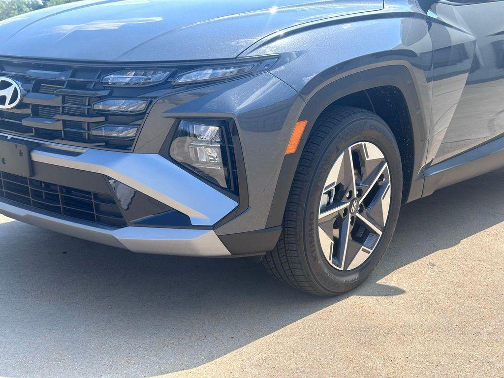 new 2025 Hyundai Tucson car, priced at $27,752