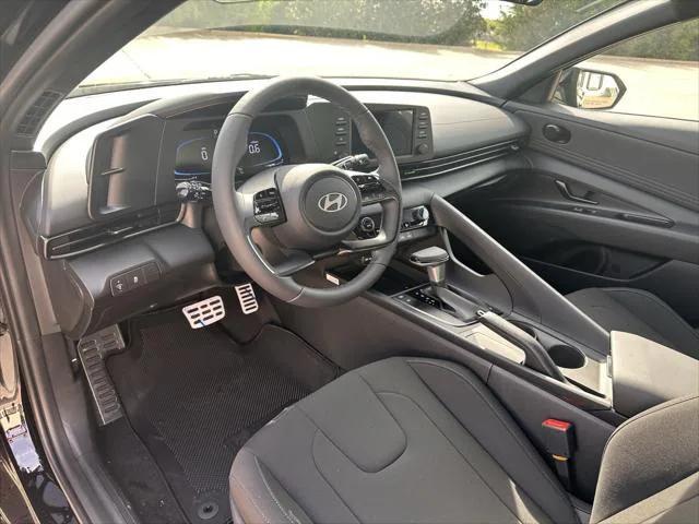 new 2025 Hyundai Elantra car, priced at $23,083