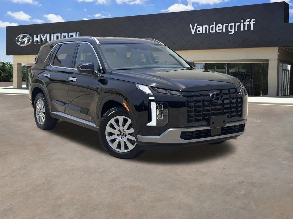 used 2025 Hyundai Palisade car, priced at $35,986
