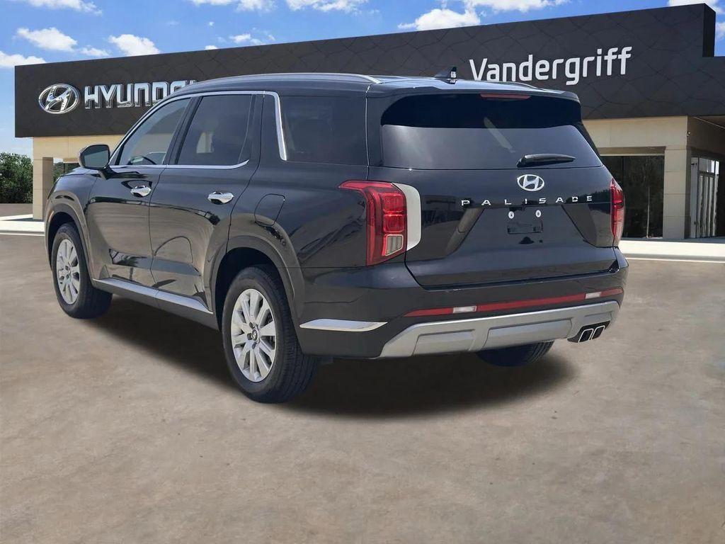 used 2025 Hyundai Palisade car, priced at $35,986