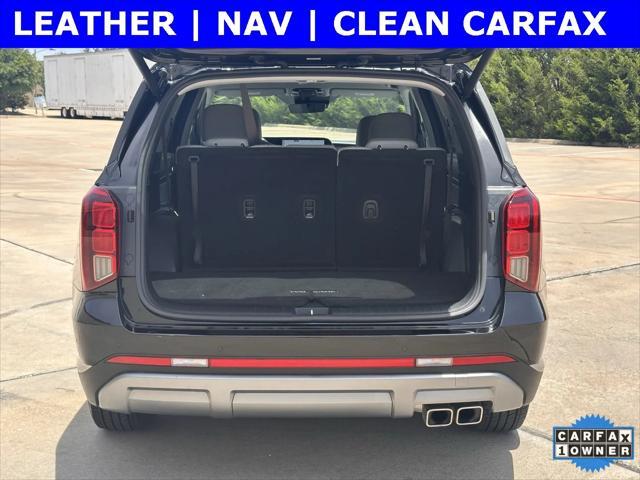 used 2025 Hyundai Palisade car, priced at $35,900