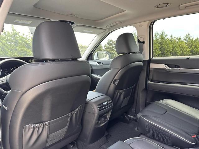 new 2025 Hyundai Palisade car, priced at $45,874