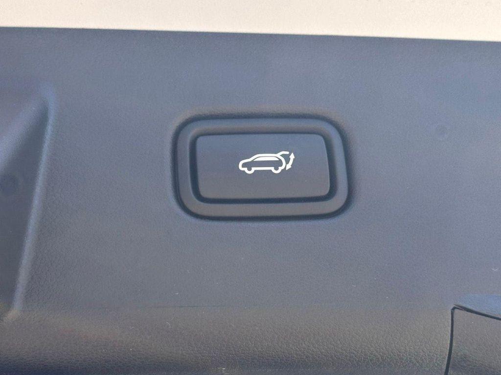 new 2025 Hyundai TUCSON Hybrid car, priced at $35,868
