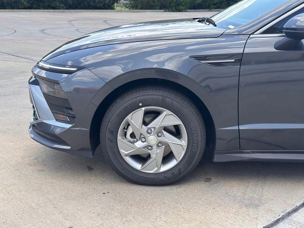 new 2025 Hyundai Sonata car, priced at $25,600