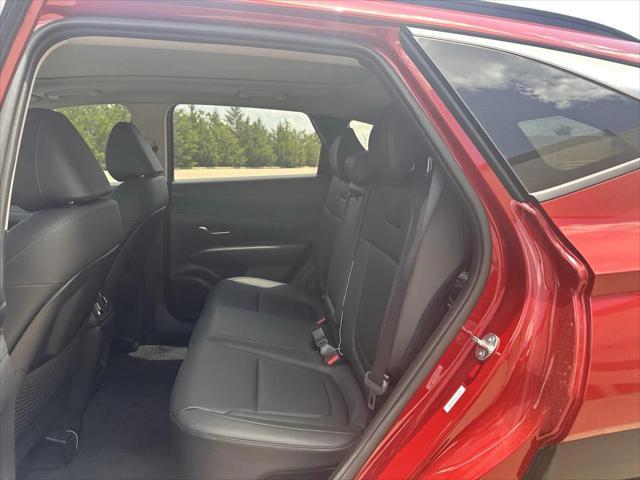 new 2025 Hyundai TUCSON Hybrid car, priced at $38,497