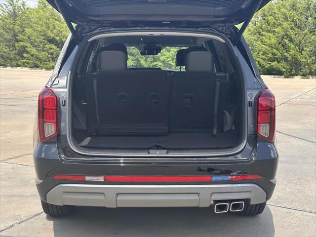 new 2025 Hyundai Palisade car, priced at $39,970