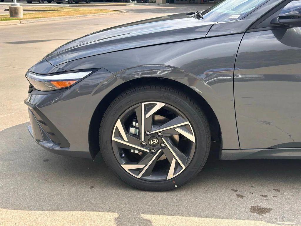 new 2025 Hyundai Elantra car, priced at $21,745