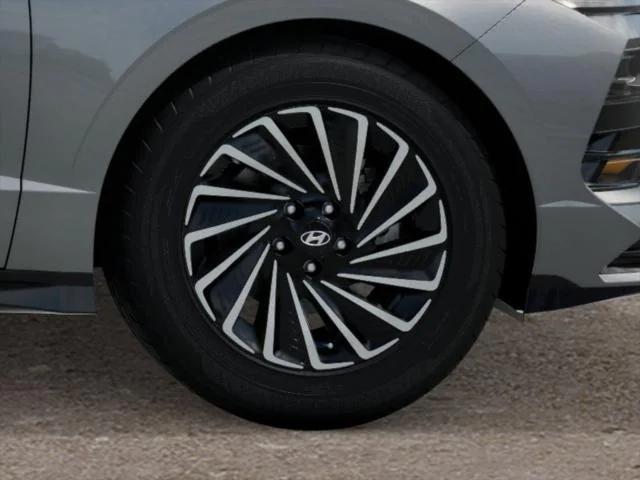 new 2025 Hyundai Sonata Hybrid car, priced at $30,990