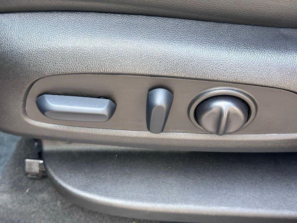 used 2023 Chevrolet Equinox car, priced at $21,631