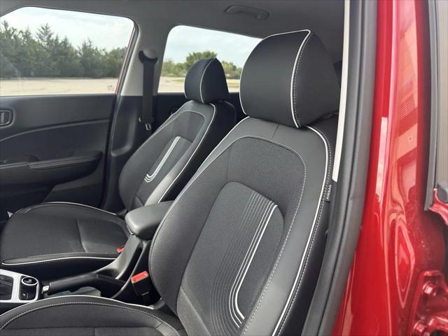 new 2025 Hyundai Venue car, priced at $25,370