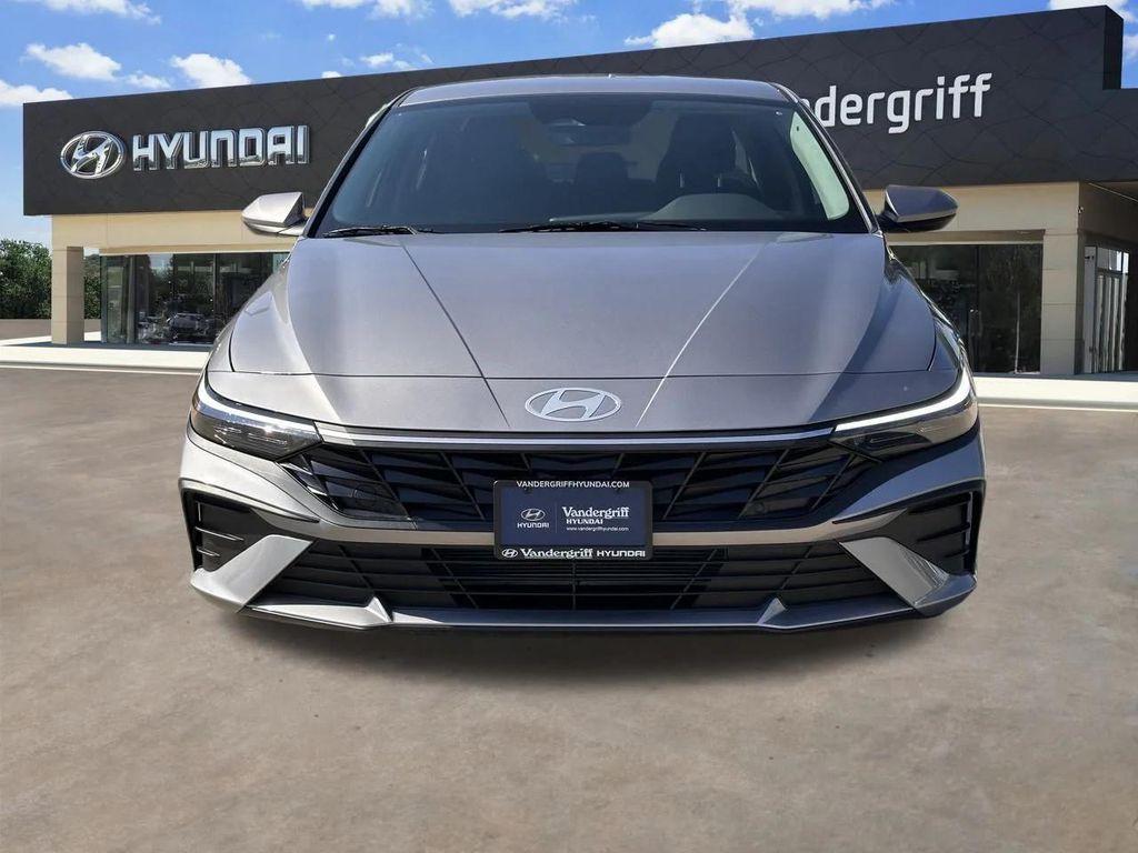 new 2025 Hyundai Elantra car, priced at $21,290