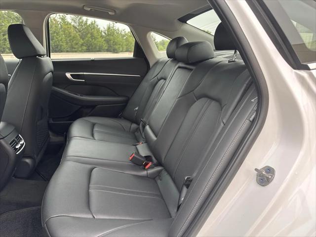 new 2025 Hyundai Sonata Hybrid car, priced at $39,313